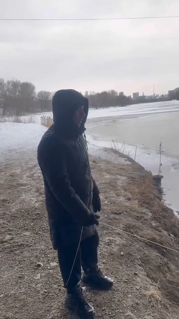 Мастер запустил Кракена ) 😂 #мастер #рыбалка #находки # смотреть онлайн