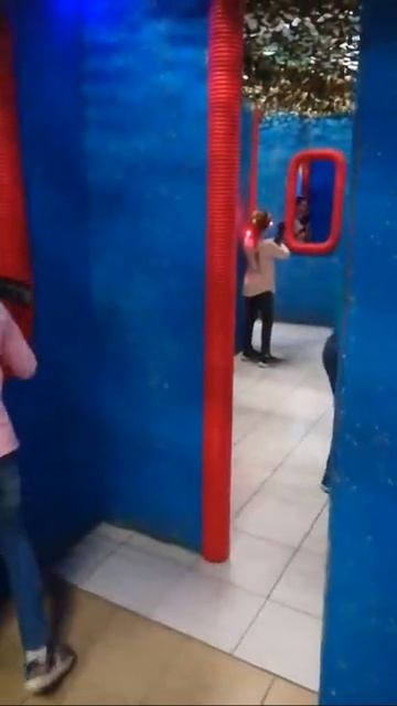 Играем в Лазертаг 2 часть