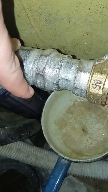 Лёгкая защита от подсоса воздуха до водяного насоса смотреть онлайн