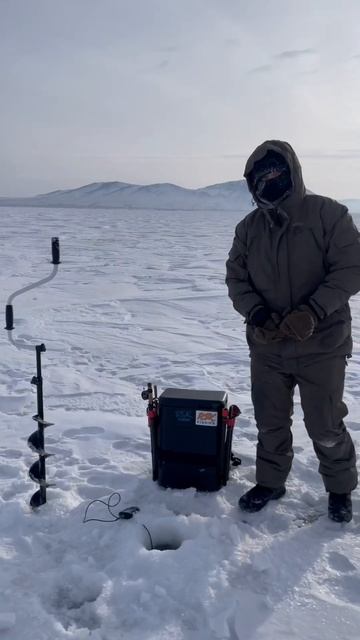 Зимняя рыбалка - Всё включено. #рыбалка #RSK #fishing #окунь #? смотреть онлайн