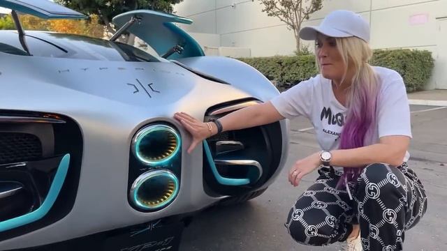 В сети показали суперкар на водороде Hyperion XP-1, который заводится как космический корабль. смотреть онлайн