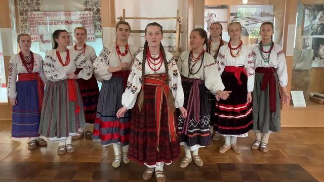 "А в нас на юлицi"/Фольклорный ансамбль "СВЕТЛИЦА" смотреть онлайн