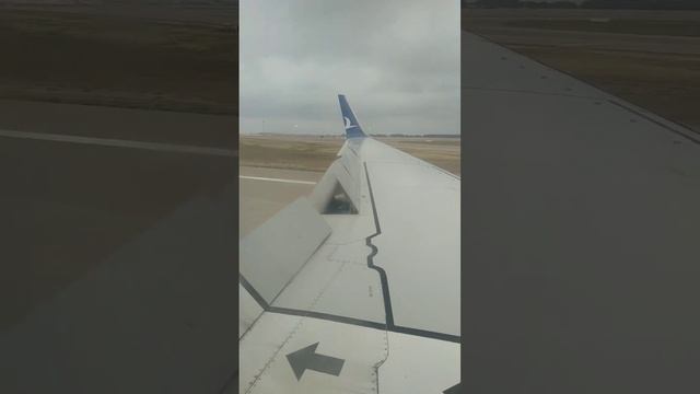 Посадка в аэропорту Анталии, Турция2023 #анталья #shorts #ре смотреть онлайн