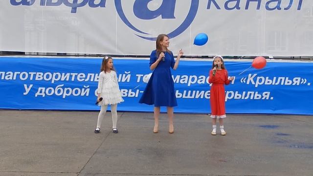 Н.Давыденко, В.Ежова, Е.Заикина - Возрождайся, Россия (Благотворительный фестиваль КРЫЛЬЯ) смотреть онлайн