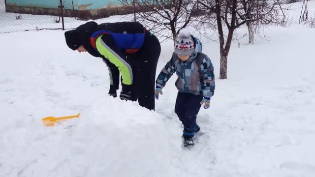 Алекс. Зима. Снег. Снеговик. Начало)) смотреть онлайн