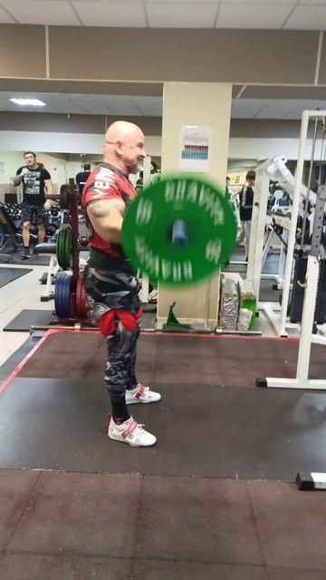 Подъем на бицепс Апполон Аксель 40 кг на скорость, трен? смотреть онлайн