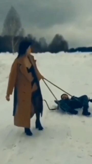 Жена забрала с рыбалки домой!!! А я хочу на рыбалку😂😂? смотреть онлайн