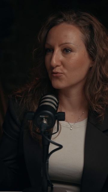 ВДОХНОВЕНИЕ ПРИ НАЛИЧИИ СВОИХ ДЕТЕЙ 😆 КАК СОЗДАЮТ ШЕДЕВРЫ? #галинастрижевская #интервью #интересное смотреть онлайн