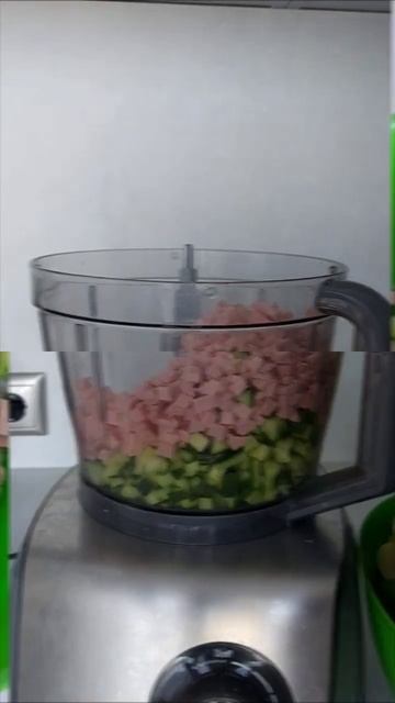 Комбайн Bosch kubixx.Салат за 5 минут .Bosch kubixx #bosch #boschkubixx смотреть онлайн