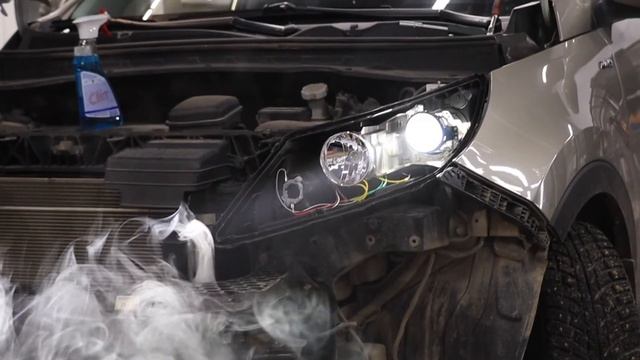 Сделали современные LED фары на KIA Sportage 3 смотреть онлайн