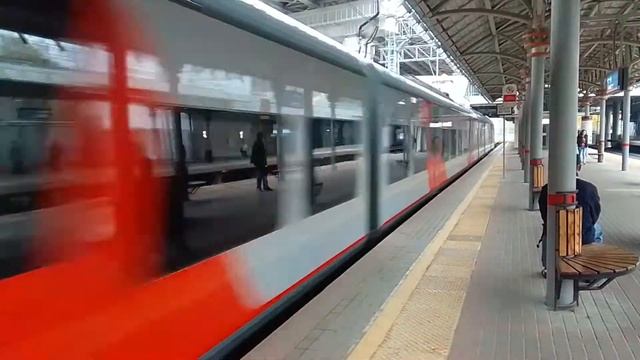 Электропоезд ЭС1П-044 "Ласточка-Премиум" . Станция МЦК "Окружная". смотреть онлайн
