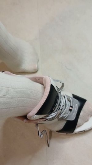 ножки на шпильках❤️ #ножки#туфли#каблуки#колготки#топ#модель#гольфы#чулки#шпильки#стопы#мода#стиль