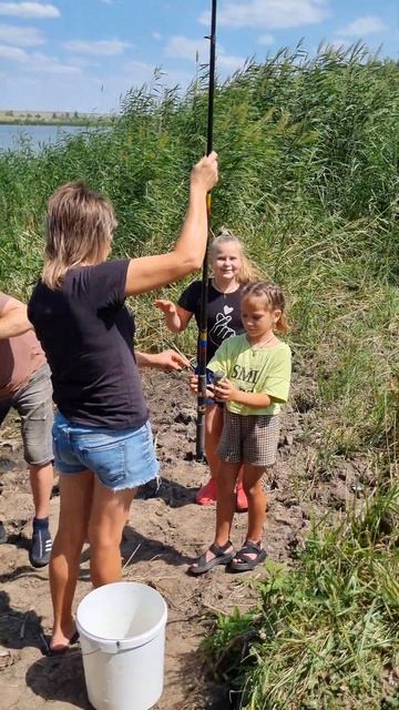 #рыбалка #рыба #деньвмф #семья #волгоградскаяобласть #л смотреть онлайн