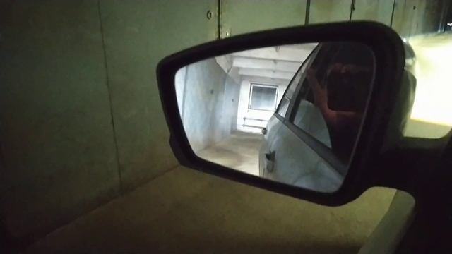 Лада Гранта. Яркий свет заднего хода с левой и правой с смотреть онлайн