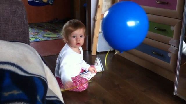 Эмилия и воздушный шарик