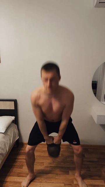 Комплекс упражнений с гирей - «минотавр» #мотивацияив? смотреть онлайн