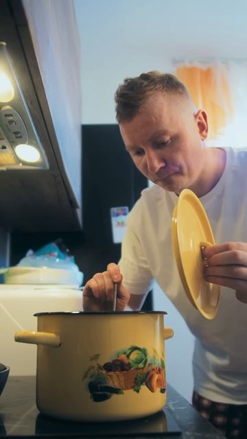 Не ем после шести #юмористическийконтент #юморжизни #ю смотреть онлайн