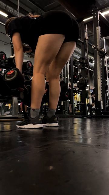 Тренировка за зпб (заднюю поверхность бедра) в описани смотреть онлайн