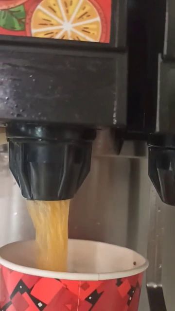 берём напиток в бургер Кинг