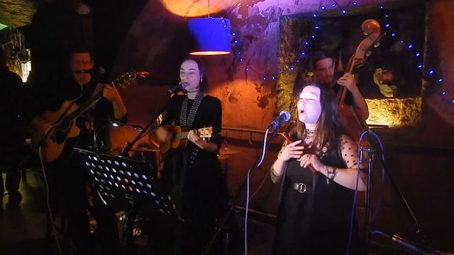 Пальчик Мимо — A Banda (Chico Buarque)