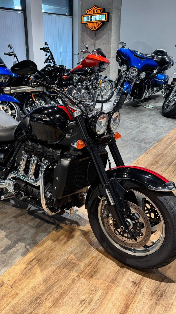 2017 TRIUMPH Rocket III Roadster