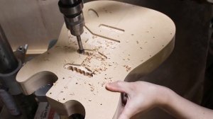 Черный SSH Страт ч.1 Корпус | Изготовление электрогитар