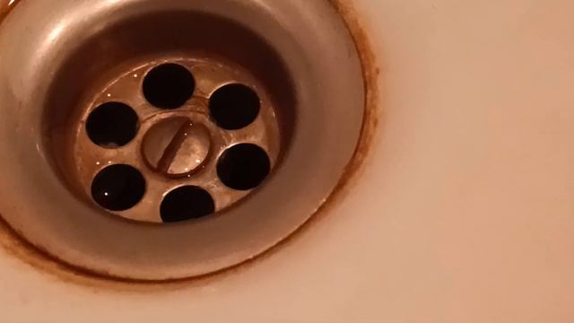 ПОЧИСТИЛИ ПЛИТУ И РАКОВИНУ ПАРООЧИСТИТЕЛЕМ KITFORT KT9101-1 смотреть онлайн