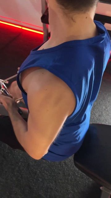 Нижний блок для спины смотреть онлайн