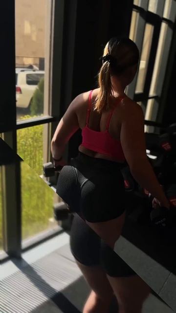 Фитнес. Фигура. Тренировка. Плечи. смотреть онлайн