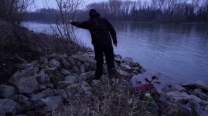 Как поймать ночного судака на воблеры: советы и техник