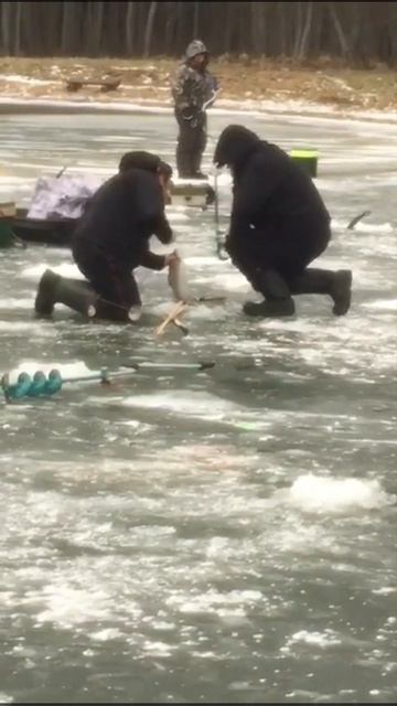 8 декабря! #Зимняя Рыбалка смотреть онлайн