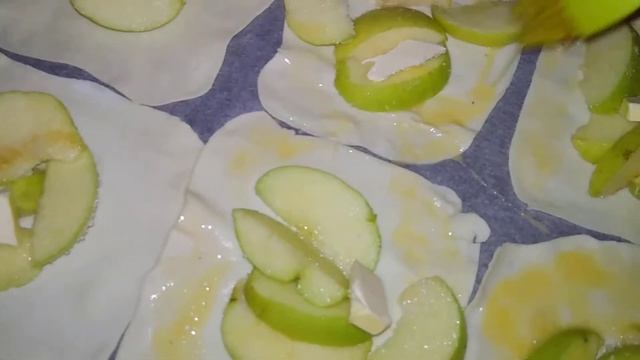 Слоенная яблочная вкусняшка!👏👍👏 смотреть онлайн