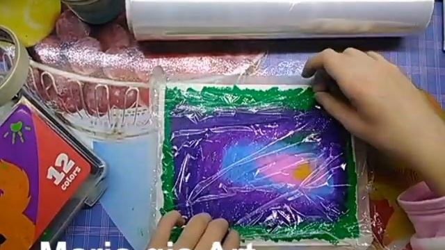 Рисуем абстракцию с помощью пищевой плёнки! 1й урок марафона ,,Абстракции"! смотреть онлайн
