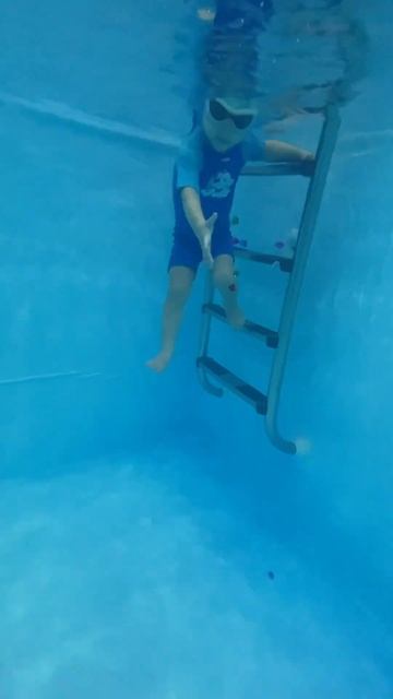 Вид на тренировку с глубины🌊#малыши #малыш #спорт #спо смотреть онлайн