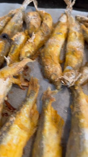 Очень вкусная Мойва в духовке #быстрыерецепты #вкусны? смотреть онлайн