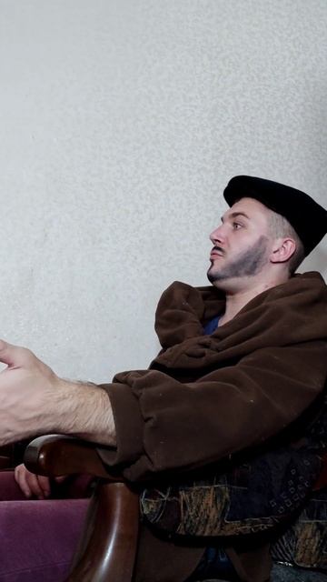 Заставили внука копать огород 😂#shorts смотреть онлайн