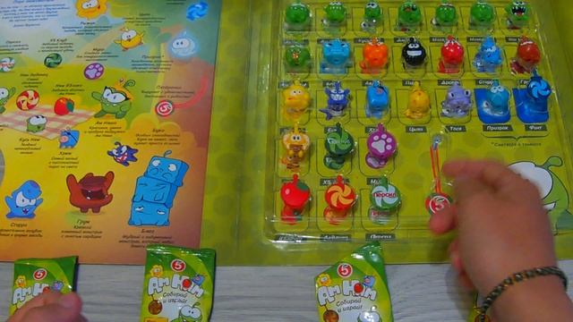 Распаковка пакетиков Ам Ням, новая коллекция Ам Ням в альбоме, коллекция пакетиков Ам Ням Пятерочка смотреть онлайн