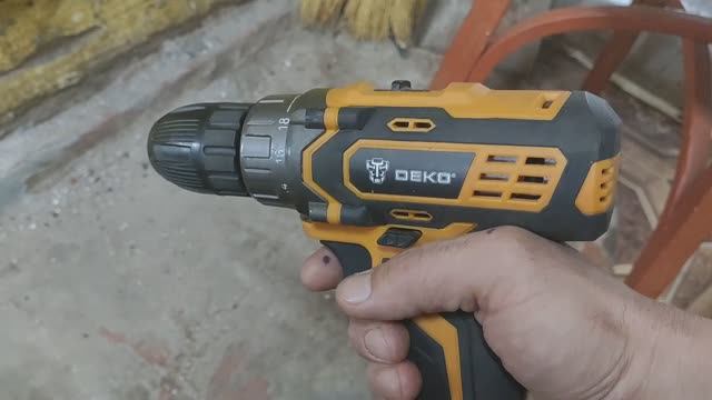 Один большой минус шуруповёрта DEKO! смотреть онлайн