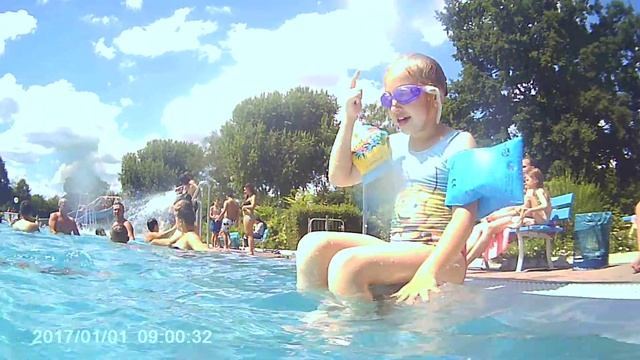 Саша и бассейн(30) смотреть онлайн