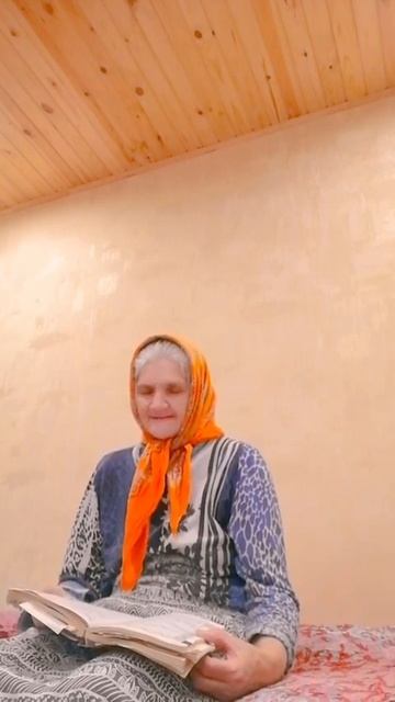 При Заикании Полощите Горло Эссенцией Лаванды. При Ис? смотреть онлайн