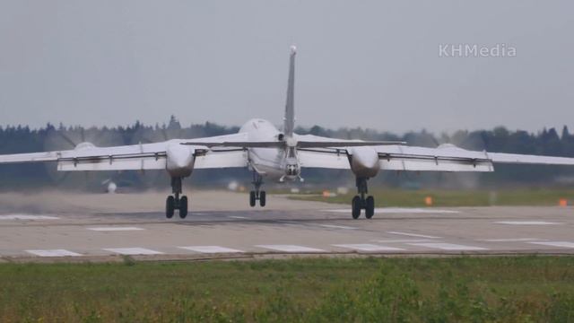 ревущий медведь Ту-95 посадка RF-94130 "Мурманск" смотреть онлайн