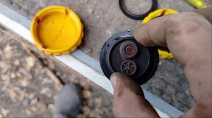 Матиз, как быстро устранить протечку из под крышки рас