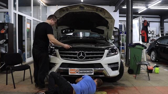 Установка BiLED модулей Dixel Mini | Mercedes ML смотреть онлайн