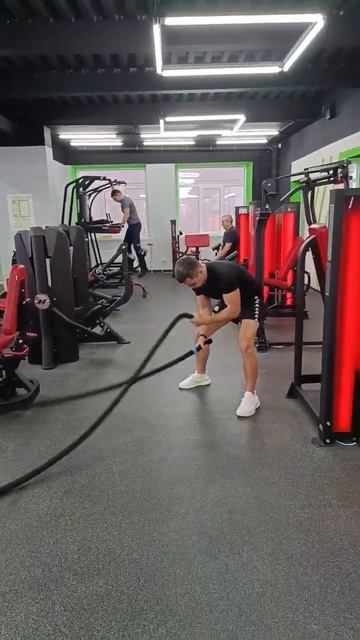 XFit Кострома , упражнение в конце тренировки 💪 #сила #xfi смотреть онлайн
