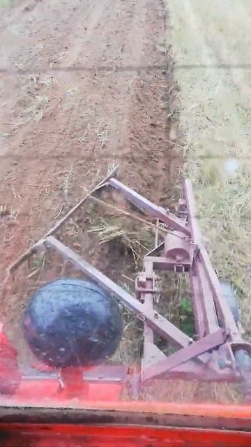 Плуг Л101. Пахота 2020.