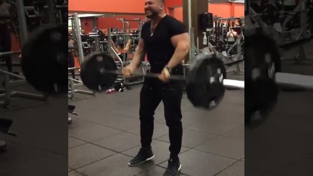 Территория фитнеса, сеть фитнес-клубов  - как накачат? смотреть онлайн