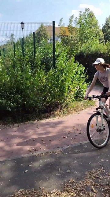 Велоспорт.Выполняет Доктор Леонид Буланов смотреть онлайн