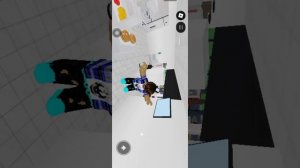 играю и критикую карту в роблоксе капусак world