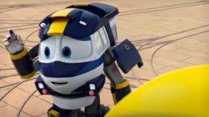 Роботы поезда. Прикол (Родители, ребенок и бабушка) Дюк и Виктор, Джеффри, Кей.