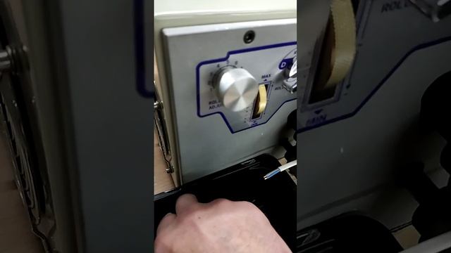 Нарезка, снятие оболочки и внутренней изоляции с плос? смотреть онлайн